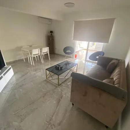 Διαμέρισμα Renovated 2 Bedroom Flat, 100M From Sea, Sea View Λεμεσός